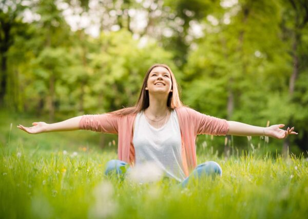 Radiant Living: Pursuing Happiness in Everyday Life