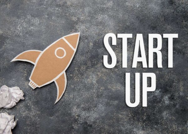 E-Commerce Start-Up Mastery: From Idea to Launch